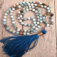 collier mala tibétain de lithothérapie en cristaux de quartz rose et amazonite