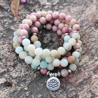mala tibétain de lithothérapie en amazonite et rhodochrosite