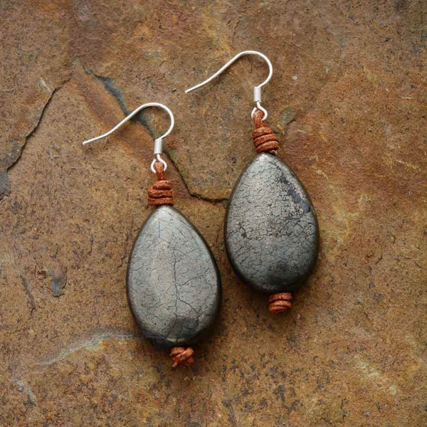 Boucles d'oreilles : pyrite et cuir