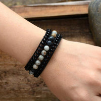bracelet femme en cristaux d'onyx, de jaspe et de cuir