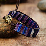 bracelet femme ou homme en pierres naturelles de lapis lazuli, améthyste et cuir